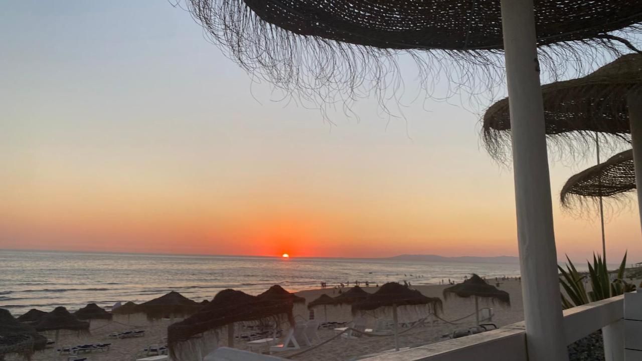 Rock'S Beach Spot Front Costa de Caparica Ngoại thất bức ảnh